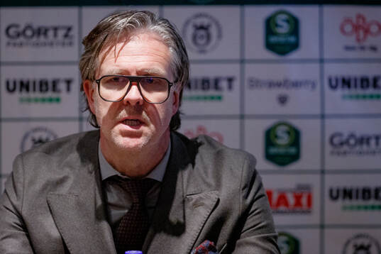Örebros tränare Rikard Norling på presskonferansen