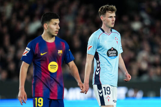 Roony Bardghji of FC Barcelona and Williot Swedberg of