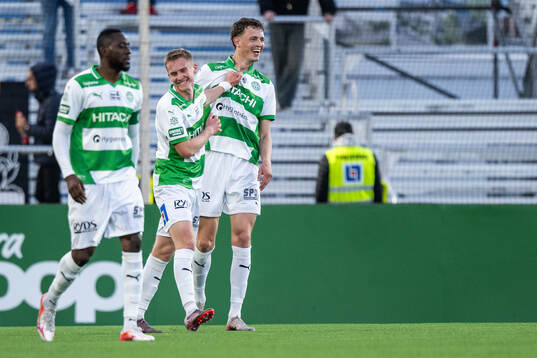Västerås Karl Gunnarsson och Mikkel Ladefoged jublar