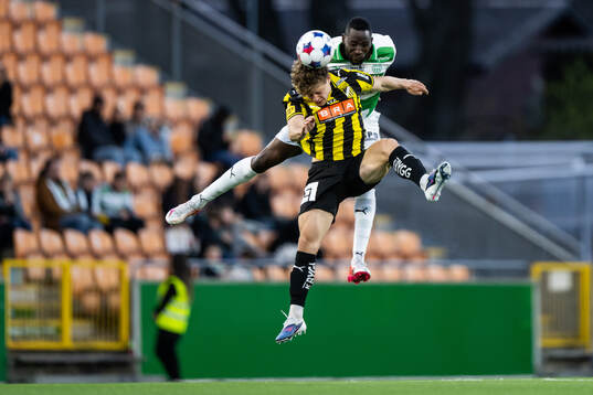 Västerås Jens Magnusson och Häckens Gustav Lindgren