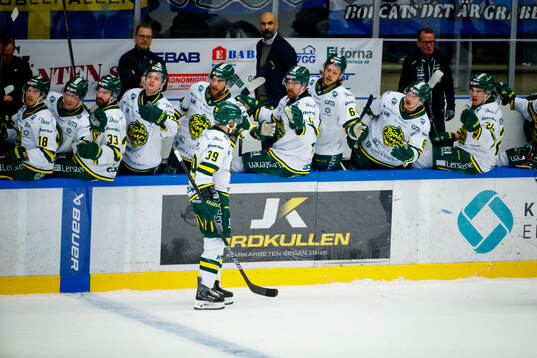 Björklövens Joel Mustonen jublar vid 1-0