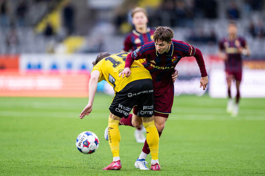 Elfsborgs Simon Hedlund och Djurgårdens Max Larsson