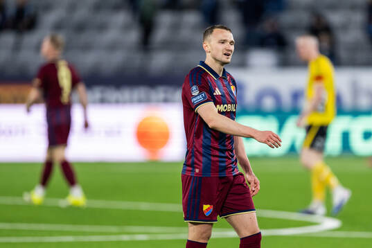 Djurgårdens Piotr Johansson deppar