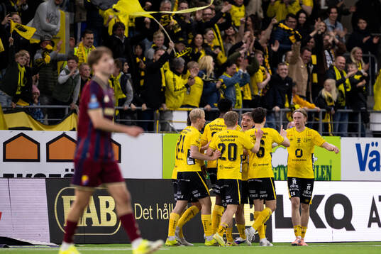 Elfsborgs spelare jublar