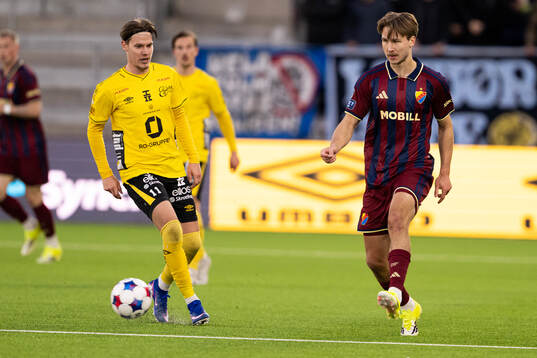 Elfsborgs Taylor Silverholt och Djurgårdens Miro Tenho