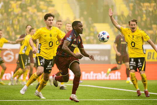 Elfsborgs Rasmus Wikström och Djurgårdens Joel Asoro