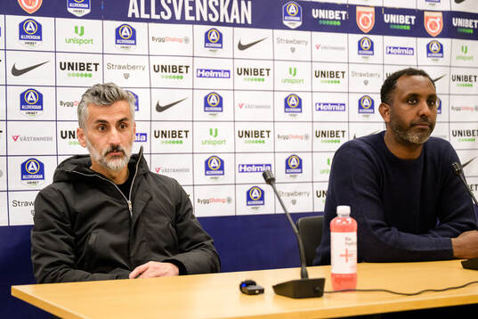 AIKs tränare José Riveiro och Degerfors huvudtränare