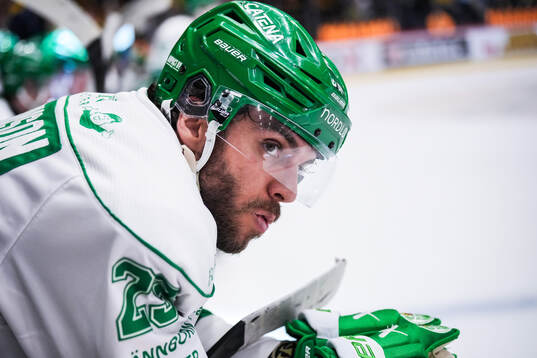 Rögles Josh Dickinson deppar