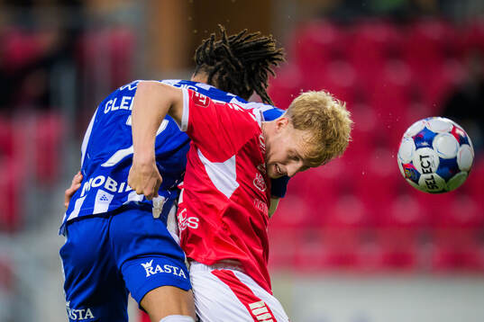 IFK Göteborgs Sebastian Clemmensen och Kalmars Victor