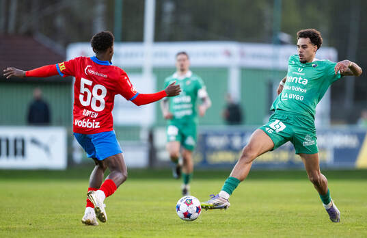 Helsingborgs Clancy Valere Biten och Ljungskiles Isaac