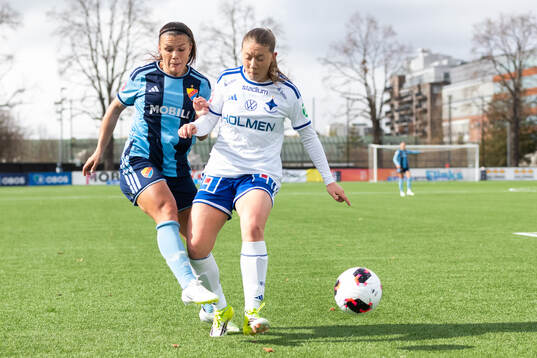 Djurgårdens Alexsandra Lobanova och IFK Norrköpings Paula