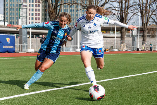 Djurgårdens Johanna Renmark och IFK Norrköpings Paula