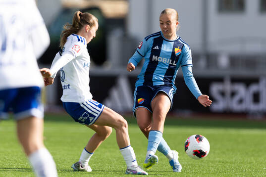 IFK Norrköpings Carrie Jones och Djurgårdens Elin Westlund