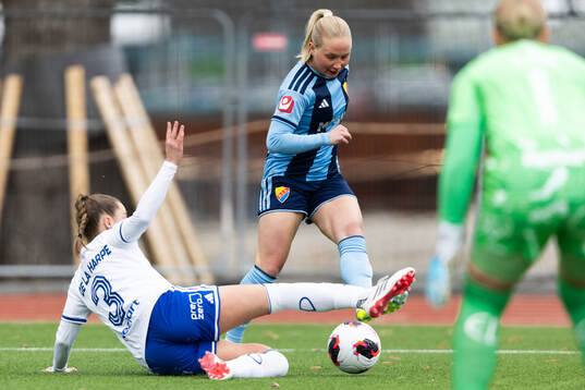 IFK Norrköpings Deborah-Anne De la Harpe och Djurgårdens