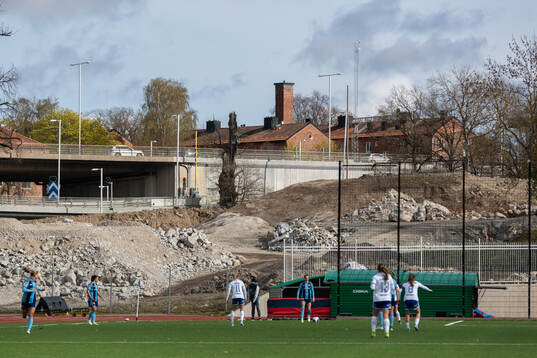 Essiingeleden och byggnationer bredvid Kristinebergs IP