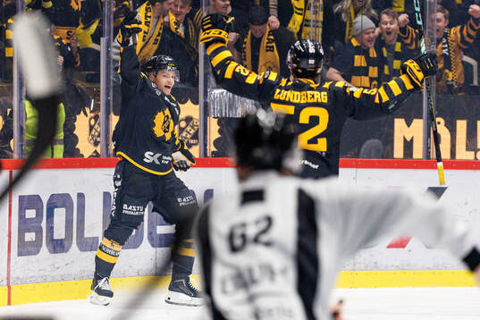 Skellefteås Victor Stjernborg jublar