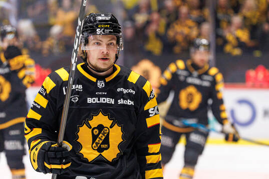 Skellefteås Victor Stjernborg jublar