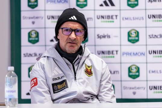 Östersunds huvudtränare Nemanja Miljanovic på