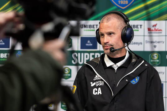 Falkenbergs tränare Christoffer Andersson