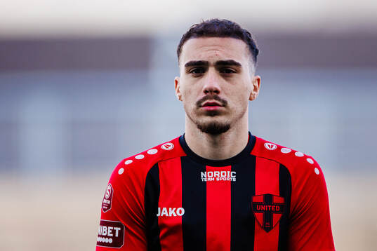 Nordic United FCs Lorent Mehmeti  fotbollsmatchen i