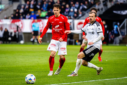 Felix Horn Myhre of Brann and Iver Fossum of Rosenborg