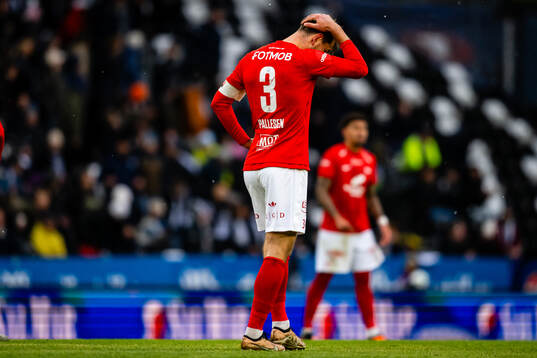 Fredrik Pallesen Knudsen of Brann looks dejected