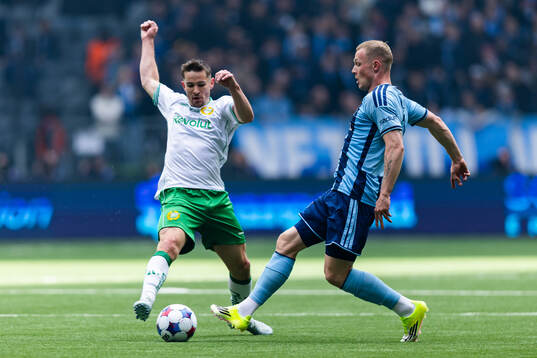 Hammarbys Oscar Johansson Schellhas och Djurgårdens