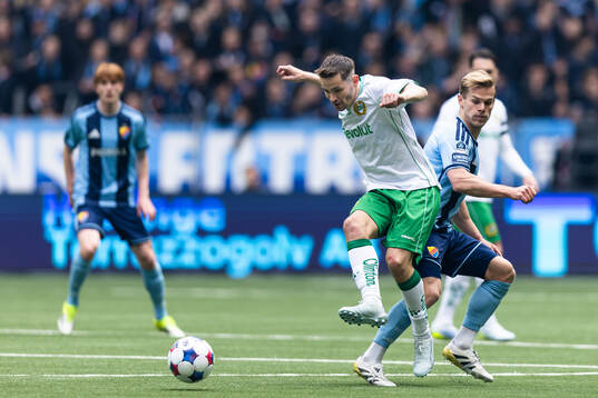 Hammarbys Oscar Johansson Schellhas och Djurgårdens Hampus