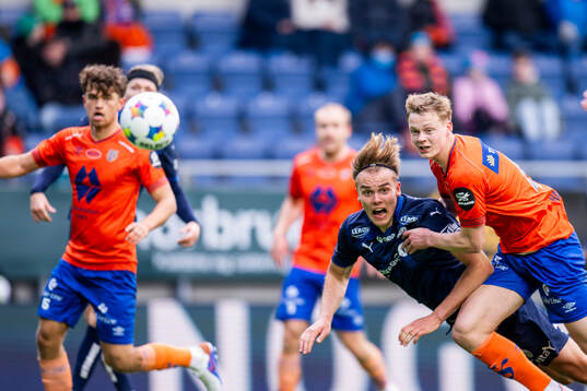 Leander Næss Alvheim of Kristiansund and Simen Haram of