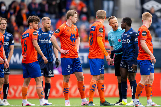 Ola Hobber Nilsen, referee