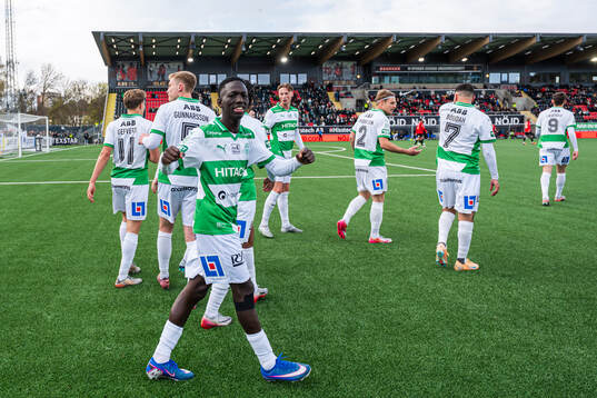 Västerås Mamadou Ousmane Diagne jublar