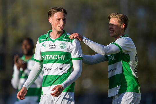 Västerås Philip Bonde och Jack Tagesson jublar