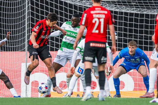 Brommapojkarnas Kevin Ackermann och Västerås Frederic