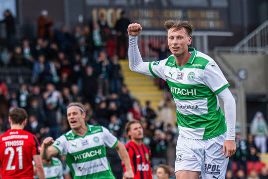 Västerås Philip Bonde jublar