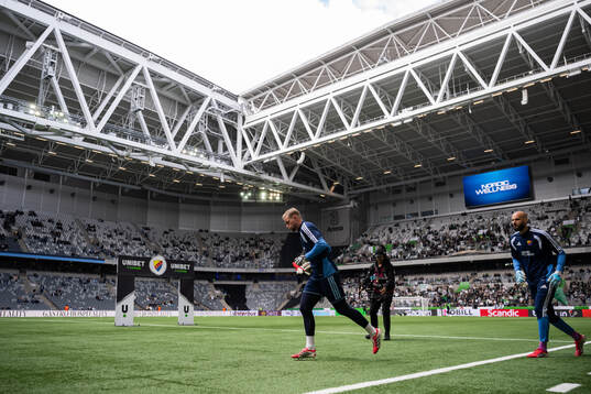 Djurgårdens målvakter Jacob Rinne och Filip Manojlovic