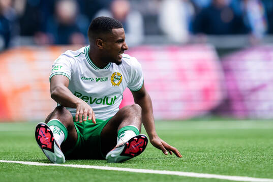 Hammarbys Paulos Abraham har ont