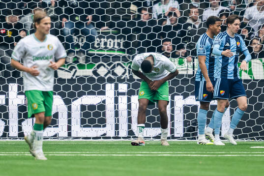 Hammarbys Paulos Abraham har ont