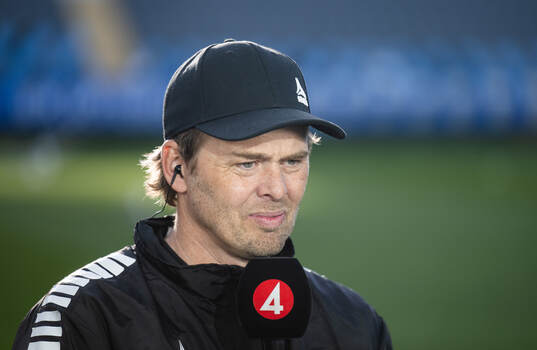 GAIS tränare Fredrik Holmberg i TV4s studio