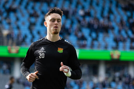GAIS Samuel Salter värmer upp