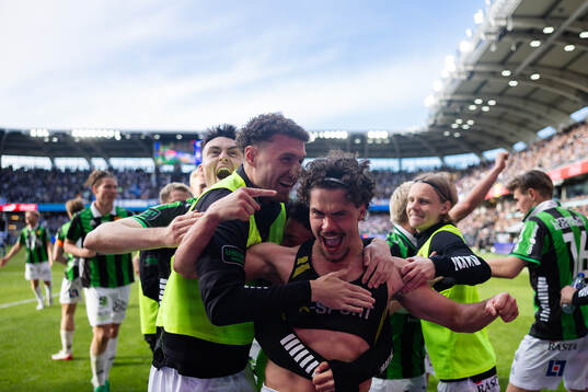 GAIS William Milovanovic jublar ihop med Samuel Salter och