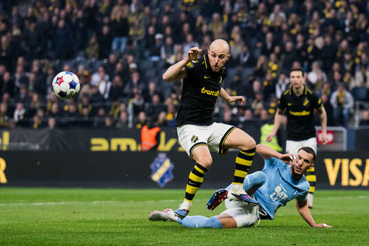 AIKs Amel Mujanic och Malmö FFs Andrej Djuric