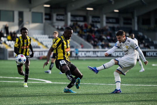 Häckens Brice Wembangomo och Sirius Isak Bjerkebo