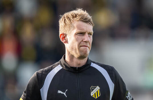 Häckens Filip Helander vid line-up
