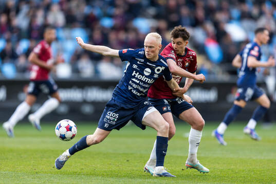 Degerfors Marcus Rafferty och Örgrytes Owen Parker-Price