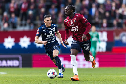Degerfors Arman Taranis och Örgrytes Michael Parker