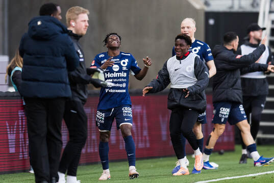 Degerfors Yiriyon Gideon Yaw jublar
