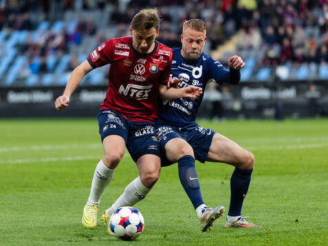 Örgrytes William Svensson och Degerfors Daniel Sundgren
