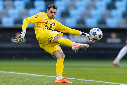 Degerfors målvakt Matvei Igonen