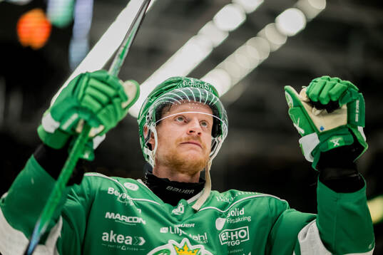 Rögles Anton Bengtsson jublar