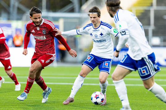 Landskronas Allen Smajic och IFK Norrköpings Axel Brönner